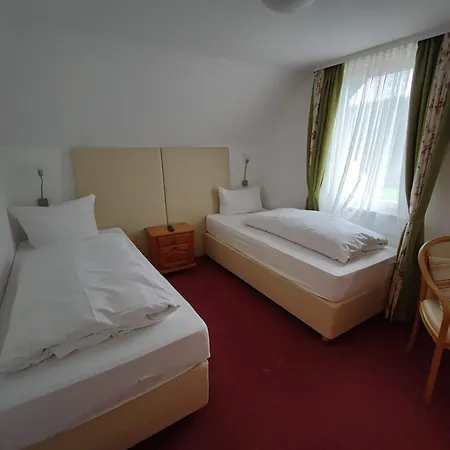 In Guest - Pension Forelle - Double No1 Pensionat *